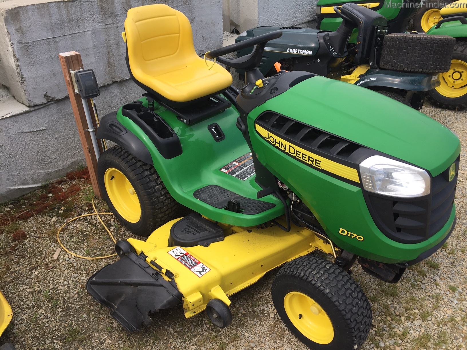 Equipment Details 2013 John Deere D170