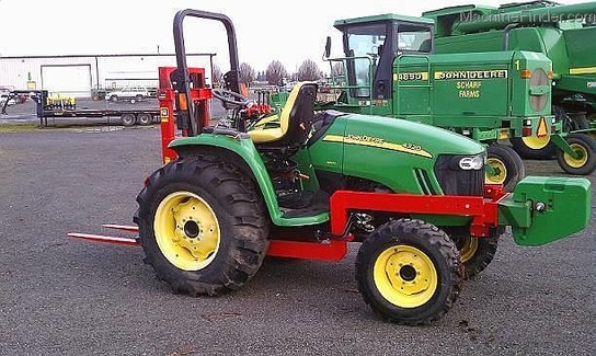 2007 John Deere 4320