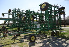 2002 John Deere 2200