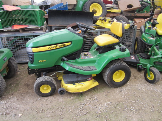 2009 John Deere X300