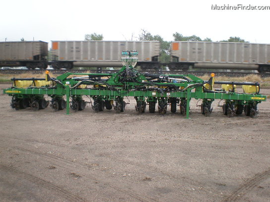 2009 John Deere 1720