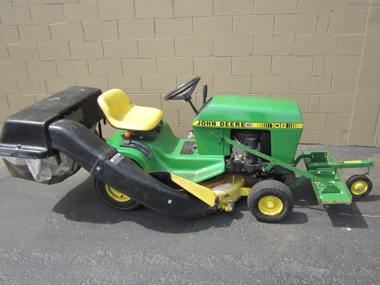 Used Farm & Agricultural Equipment John Deere MachineFinder