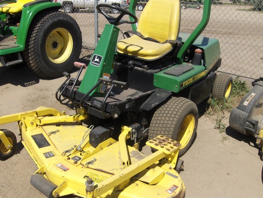 1995 John Deere F935
