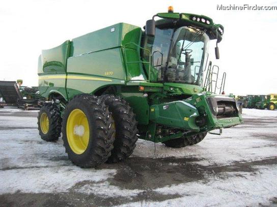 2012 John Deere S670