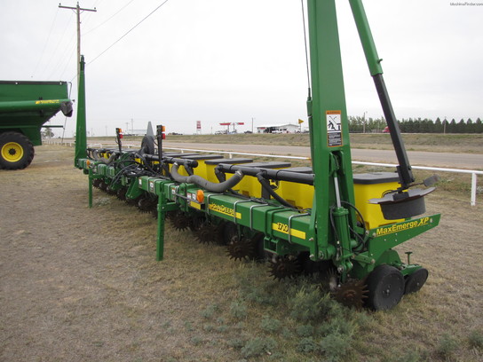 2009 John Deere 1710