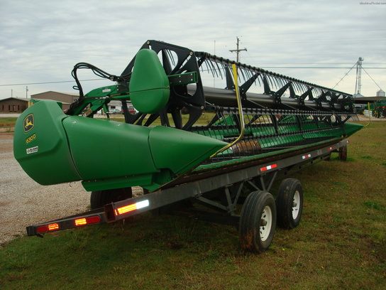 2010 John Deere 630D