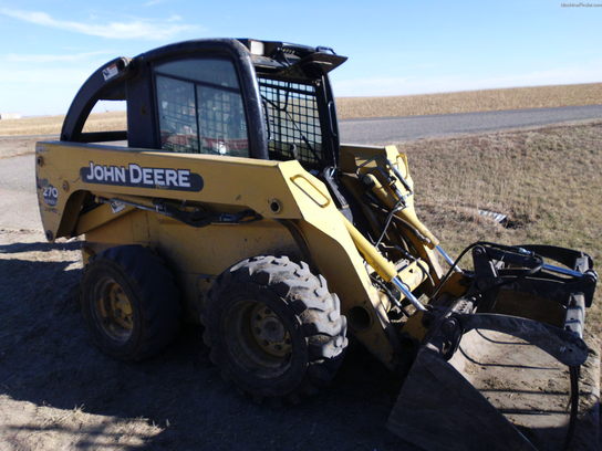 2004 John Deere 270