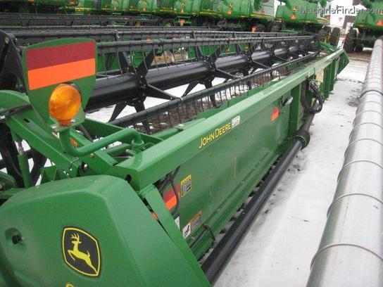 2011 John Deere 635F
