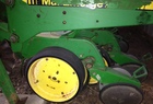  John Deere 7240