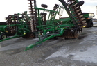 2011 John Deere 637