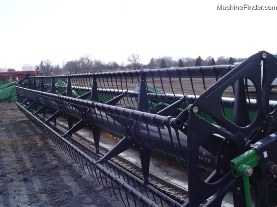 2010 John Deere 635F