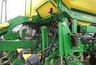 2005 John Deere 1770NT