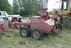 2001 Gehl 1275