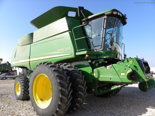 2009 John Deere 9770