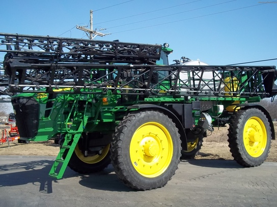 2008 John Deere 4930