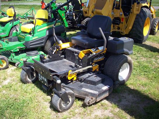 2007 Cub Cadet M60 Tank