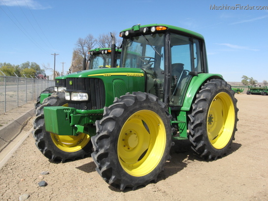 2006 John Deere 6220
