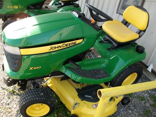 2011 John Deere X320