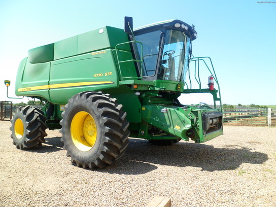 2009 John Deere 9770STS