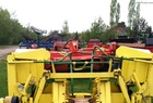 2004 John Deere 686