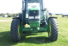 2004 John Deere 7320