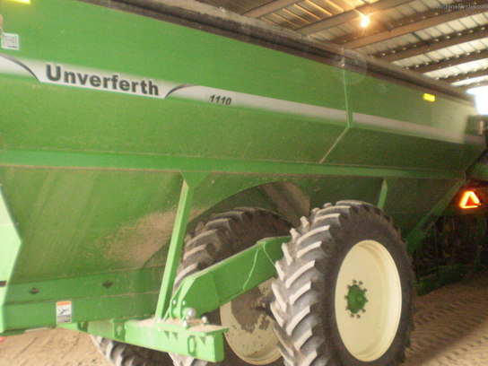 2007 Unverferth 1110