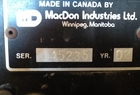2002 Mac Don 2952