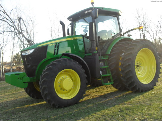 2012 John Deere 7230R