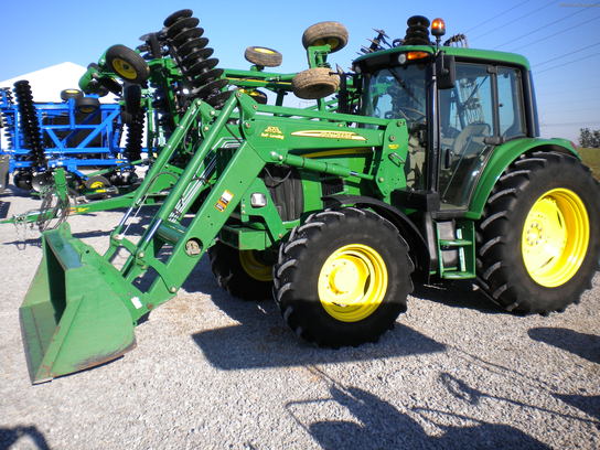 2010 John Deere 6430