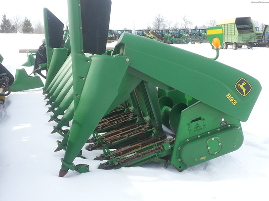 2007 John Deere 893