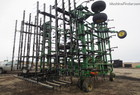 2012 John Deere 2210