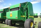 2010 John Deere 568