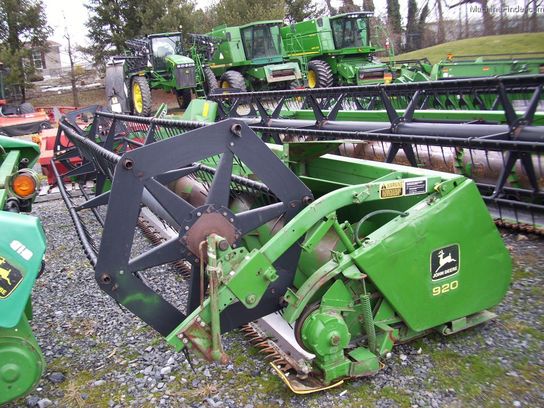 1993 John Deere 920