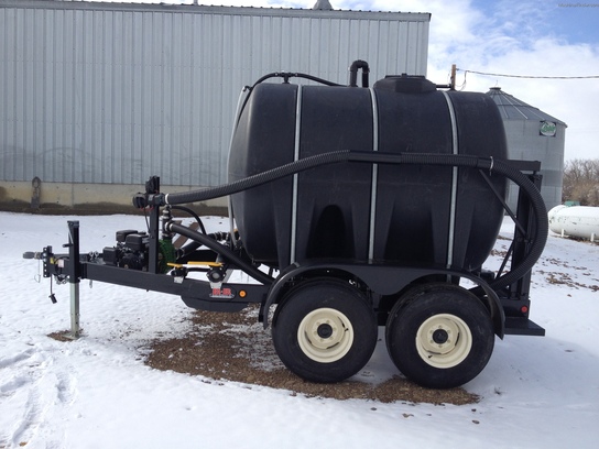 2012 Other 1200 gallon nurse tank/trailer