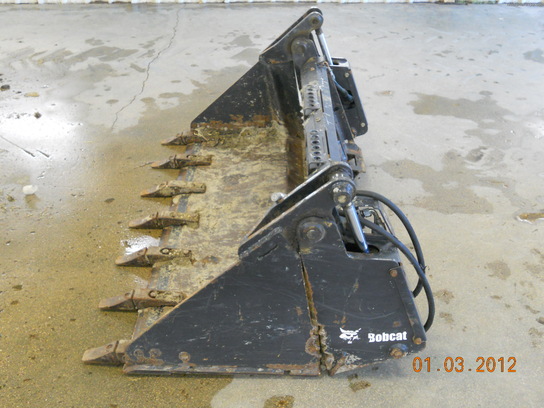 2008 Bobcat 62CBT