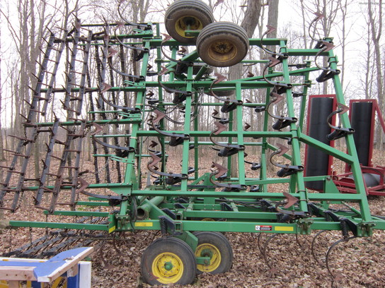 2000 John Deere 980