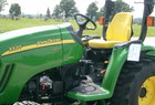 2008 John Deere 3320
