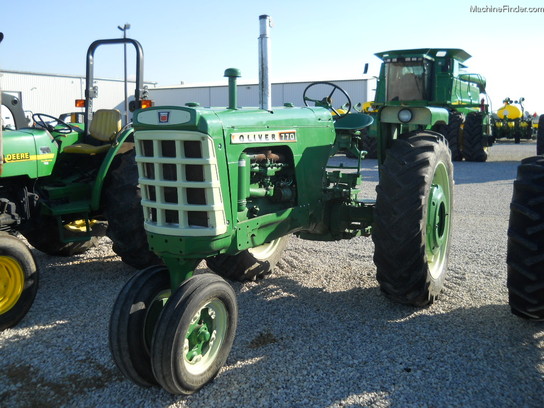  Oliver 770