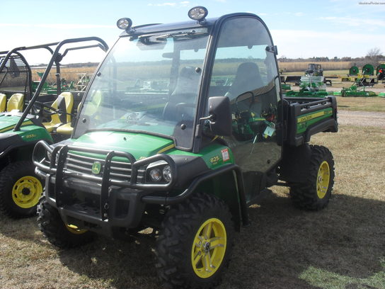 2011 John Deere XUV 825i