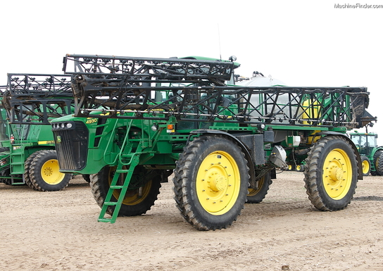 2010 John Deere 4930