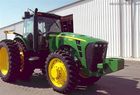 2009 John Deere 8230