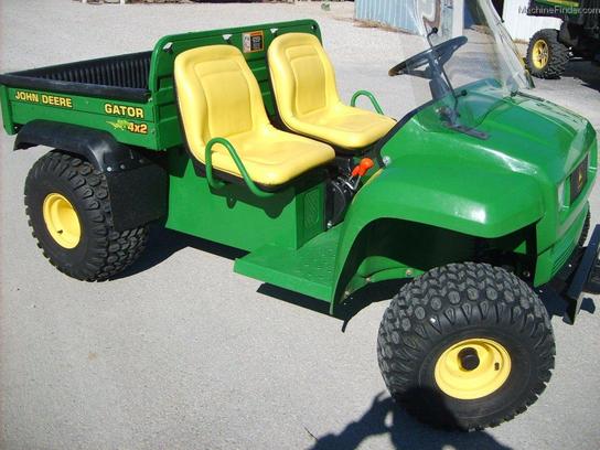 2003 John Deere 4X2