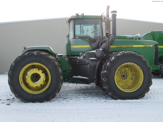 2001 John Deere 9400