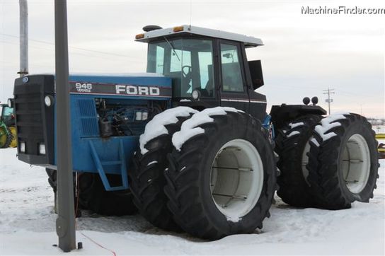 1989 New Holland 946