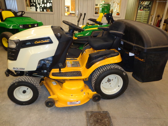 2011 Cub Cadet SLTX1050