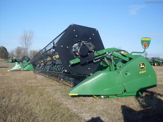 2010 John Deere 630F