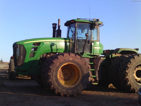 2009 John Deere 9430