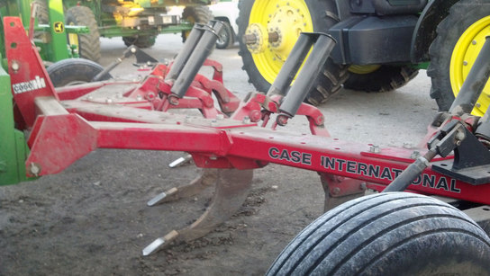  Case IH 14