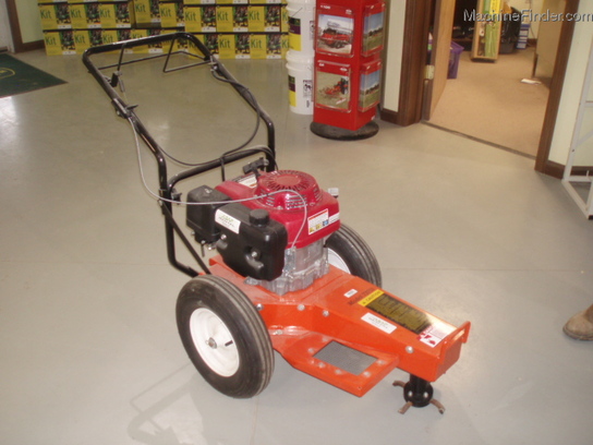  Bear Cat 11 HP HONDA STUMP GRINDER  AVAIL FOR RENT
