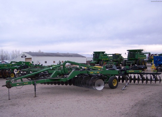 2000 John Deere 512